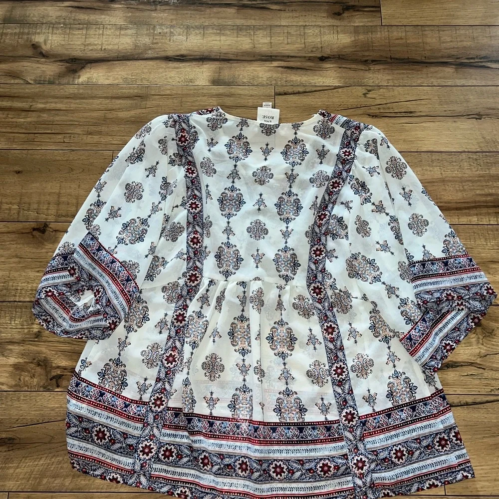 patterned blouse - Picture 4 of 4